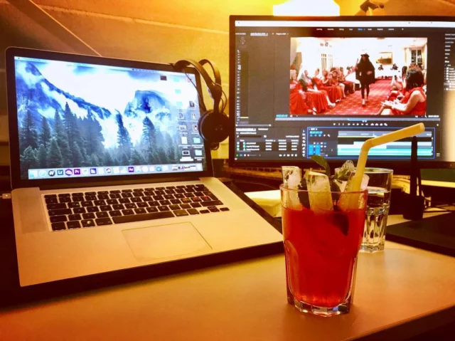 Editing the Video with a #redcocktail for the Third Edition of the #redparty by Monica @swiss_modelschule 3:30am and almost finish! #hardwork #postproduction  #ubmedia #videoproduction  #bts with #style