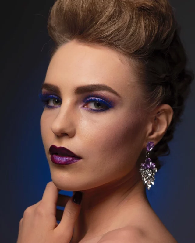 The amazing work of #makeupartist @alexandrakeller.ch and #hairstylist @leaalishakeller on @pascale.voegeli #unretouched #beauty pictures I am back to shooting again after a little break #peace